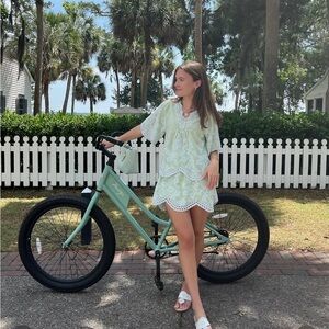 **SOLD** LOFT Light Green Embroidered Two-Piece Set